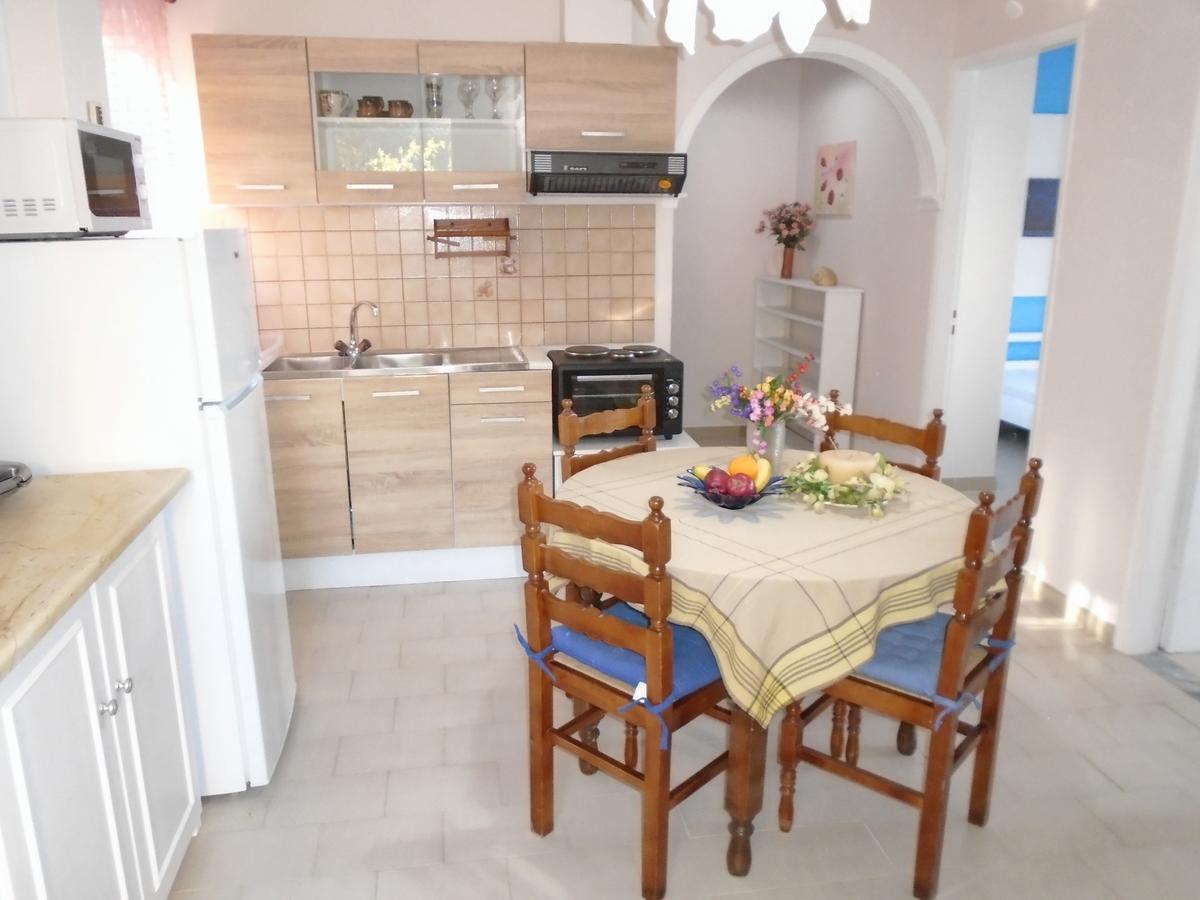 Sirios Apartments Apraos Екстериор снимка